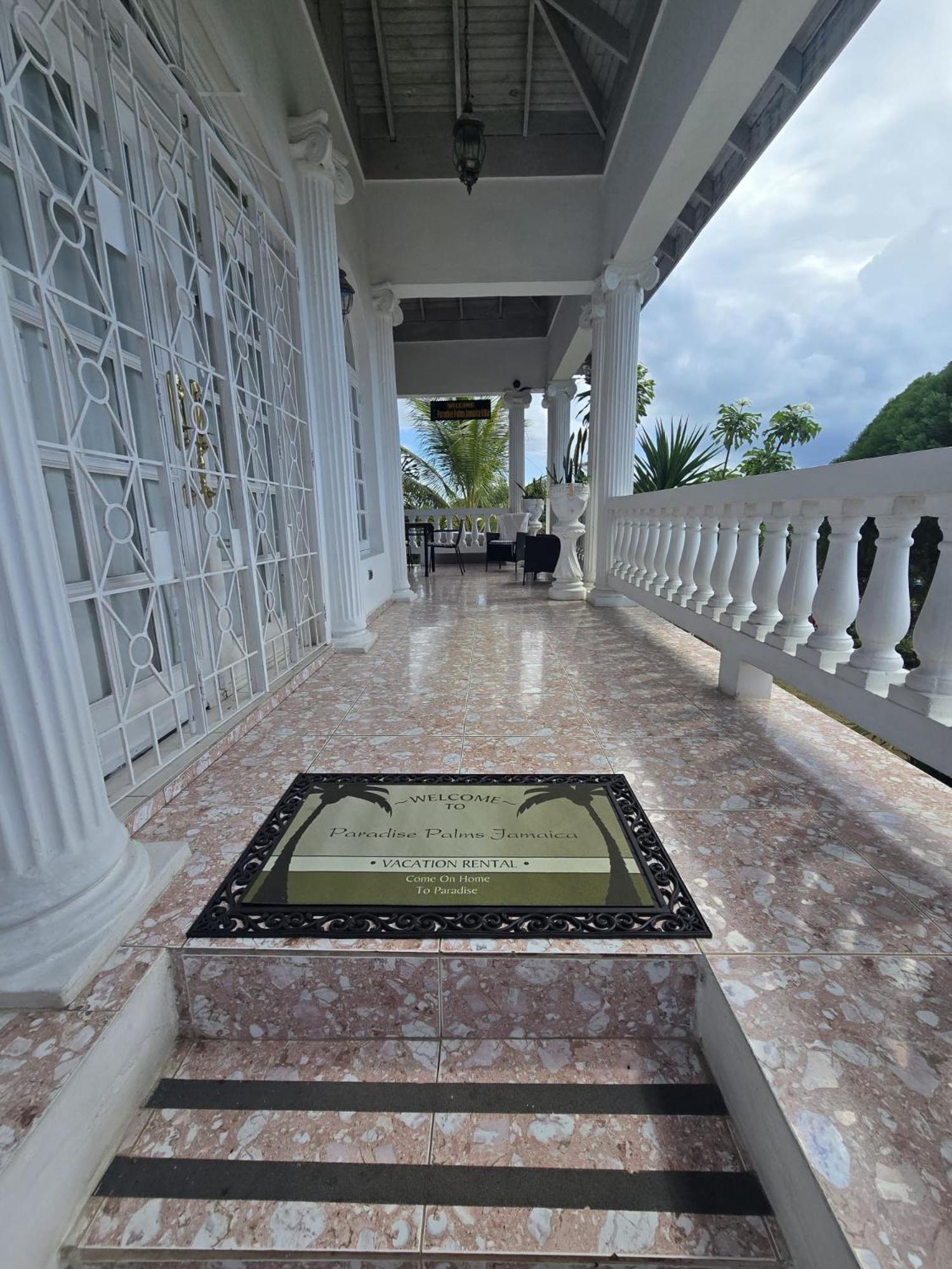 Paradise Palms Jamaica Vacation Rental Montego Bay Buitenkant foto