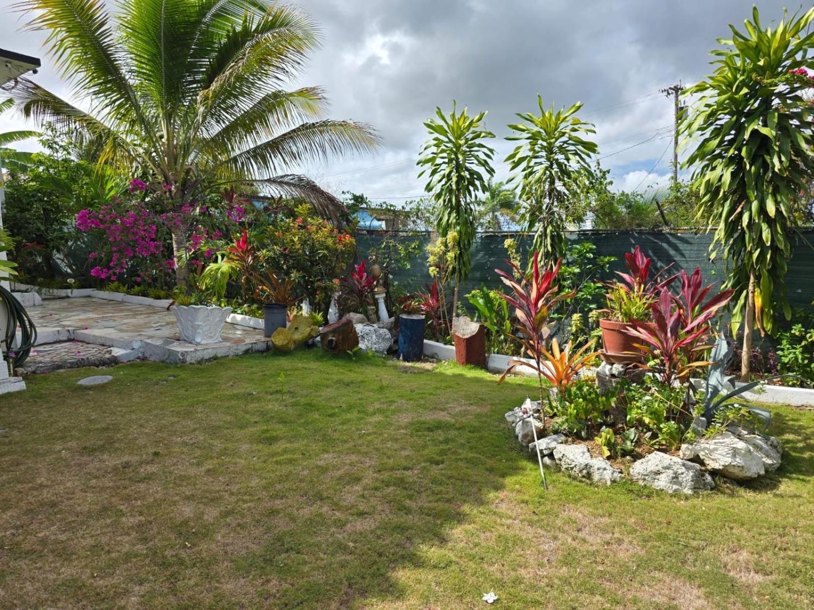 Paradise Palms Jamaica Vacation Rental Montego Bay Buitenkant foto