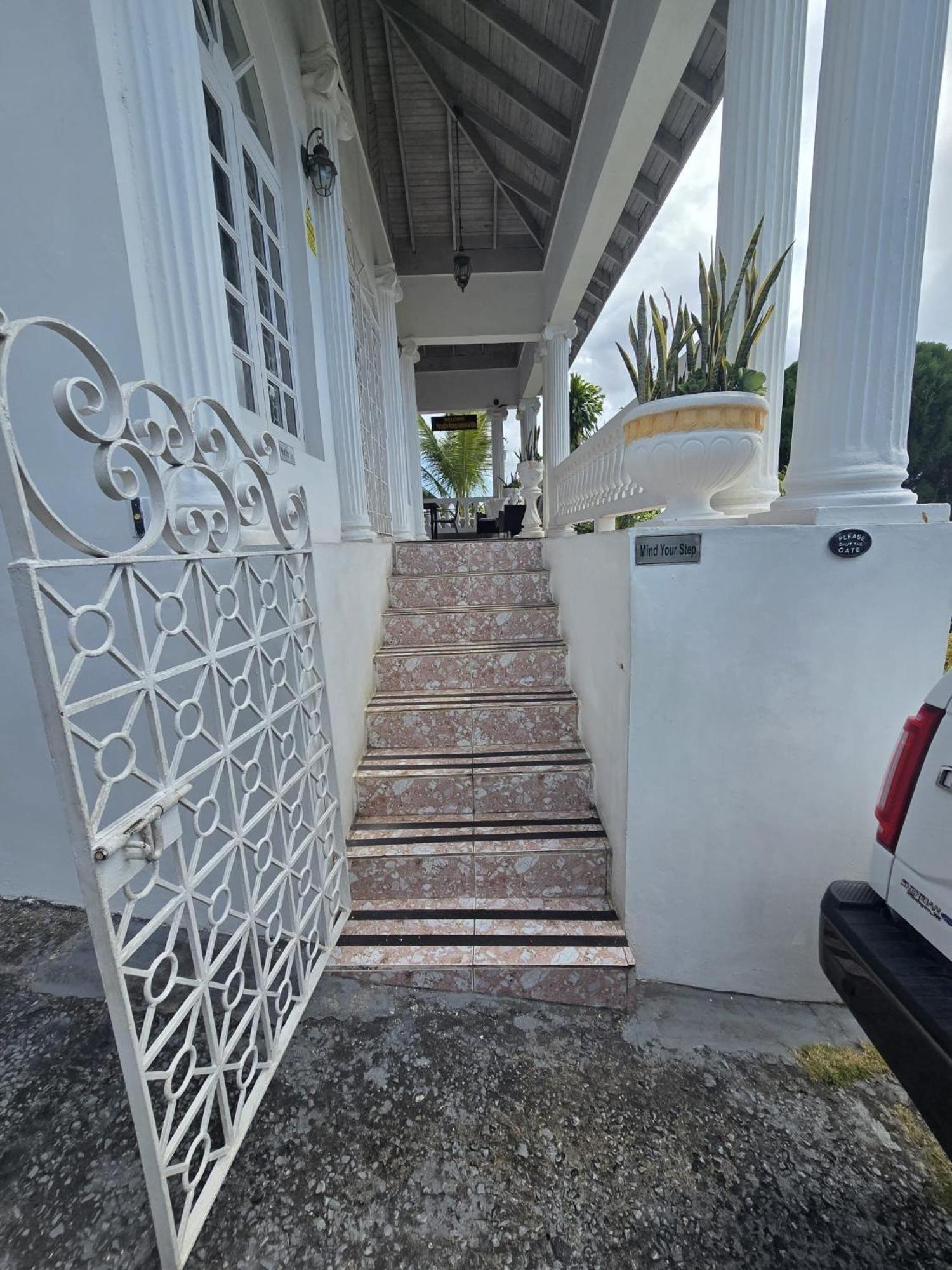Paradise Palms Jamaica Vacation Rental Montego Bay Buitenkant foto