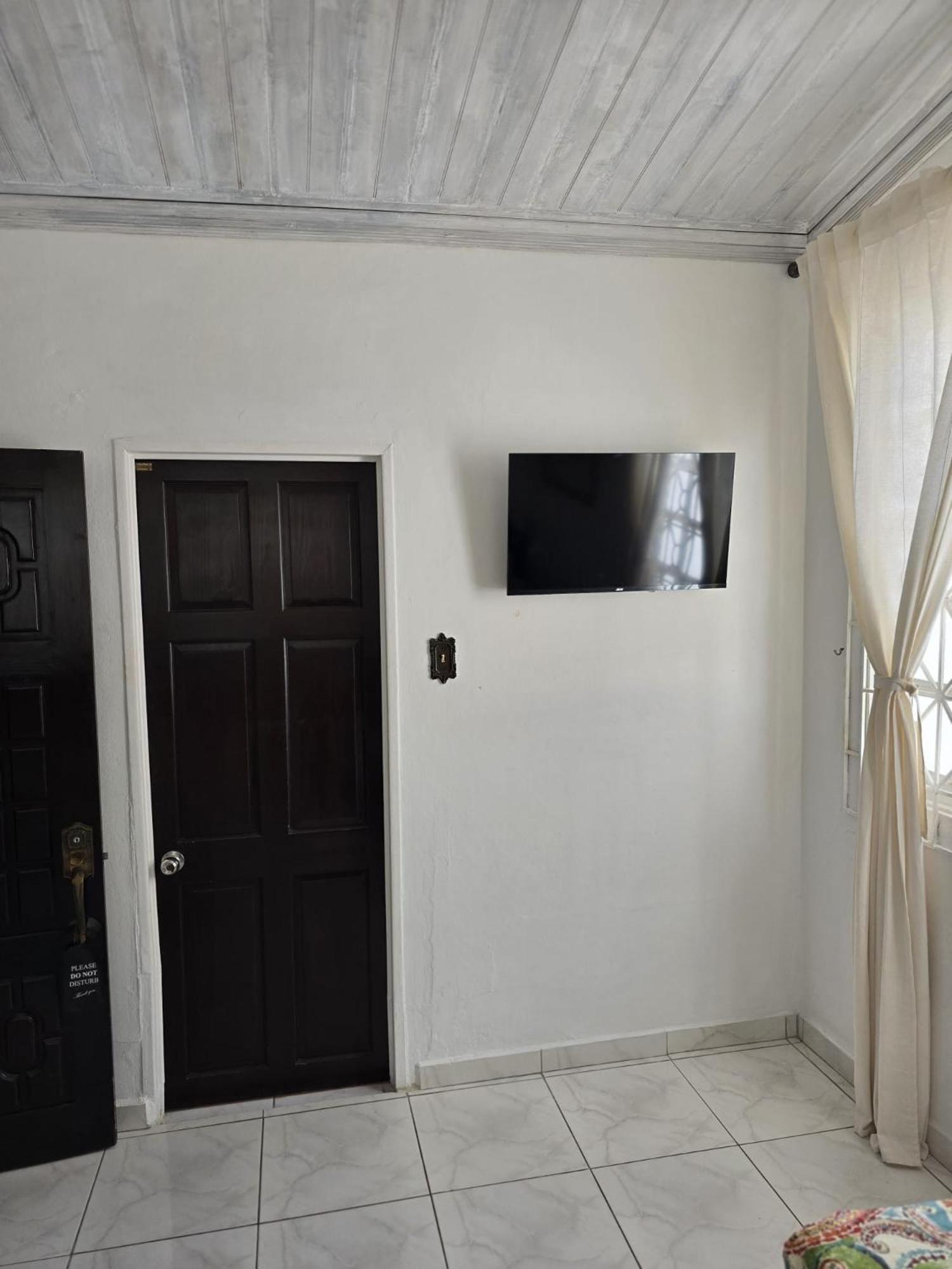 Paradise Palms Jamaica Vacation Rental Montego Bay Buitenkant foto