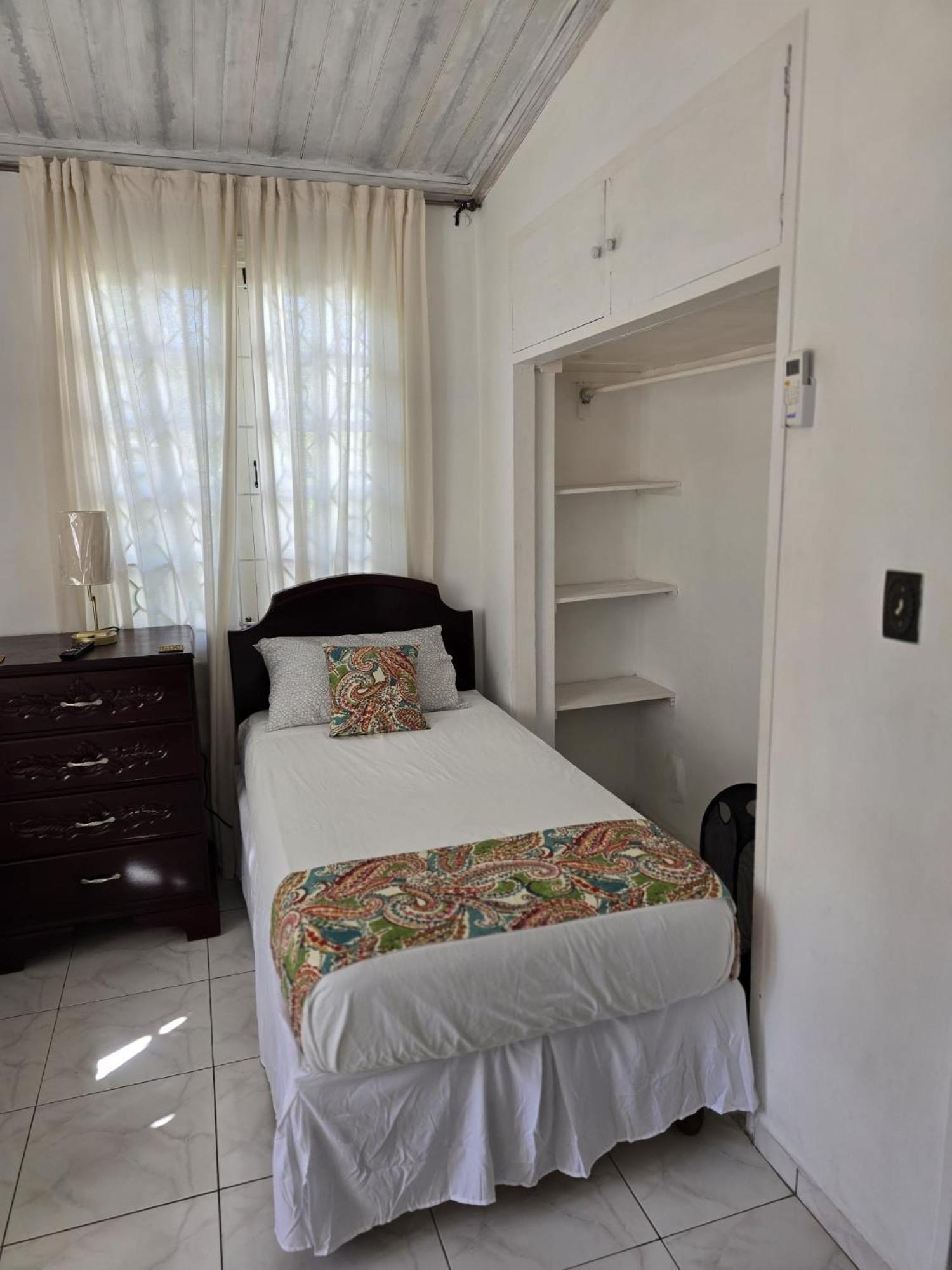 Paradise Palms Jamaica Vacation Rental Montego Bay Buitenkant foto