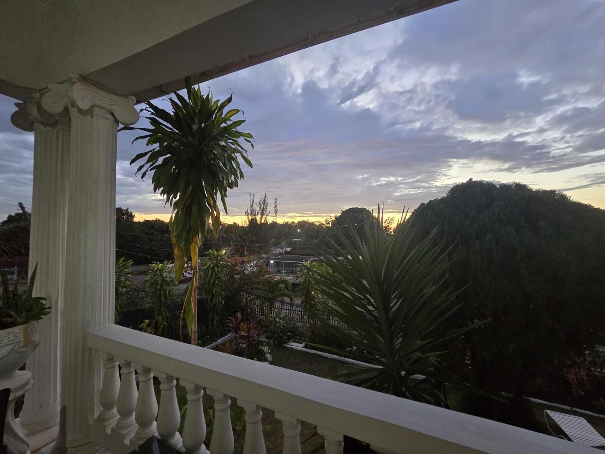Paradise Palms Jamaica Vacation Rental Montego Bay Buitenkant foto
