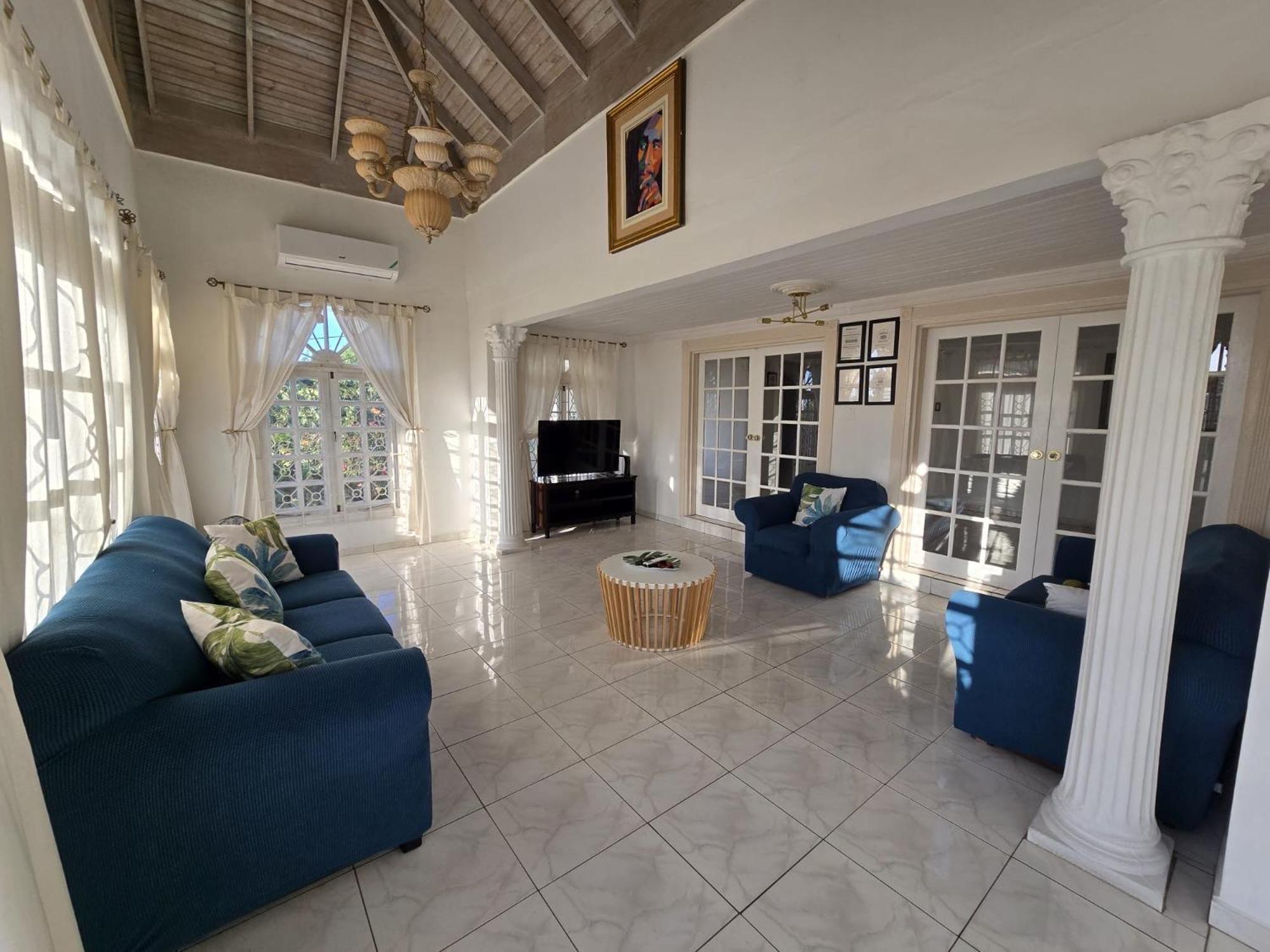 Paradise Palms Jamaica Vacation Rental Montego Bay Buitenkant foto